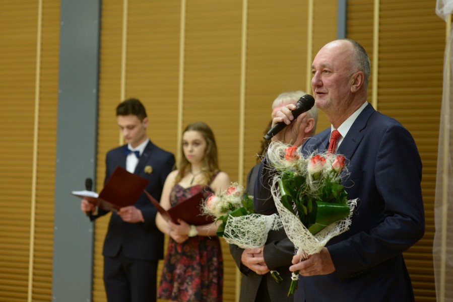 Studniówka 2018 w ZSP im. Czesława Miłosza w Gryficach 