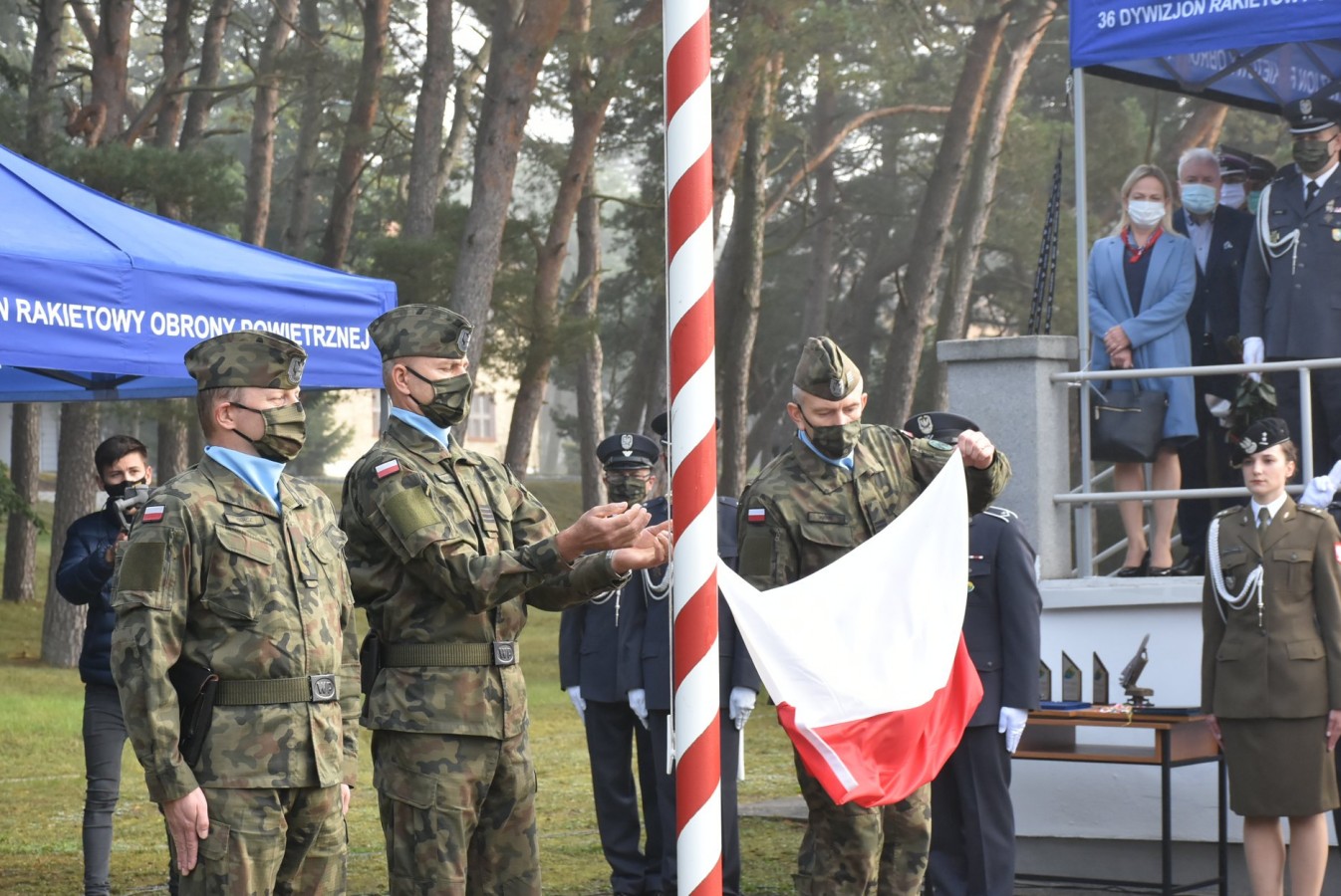 Przekazanie i objęcie obowiązków dowódcy 36. Dywizjonu Rakietowego Obrony Powietrznej w Mrzeżynie