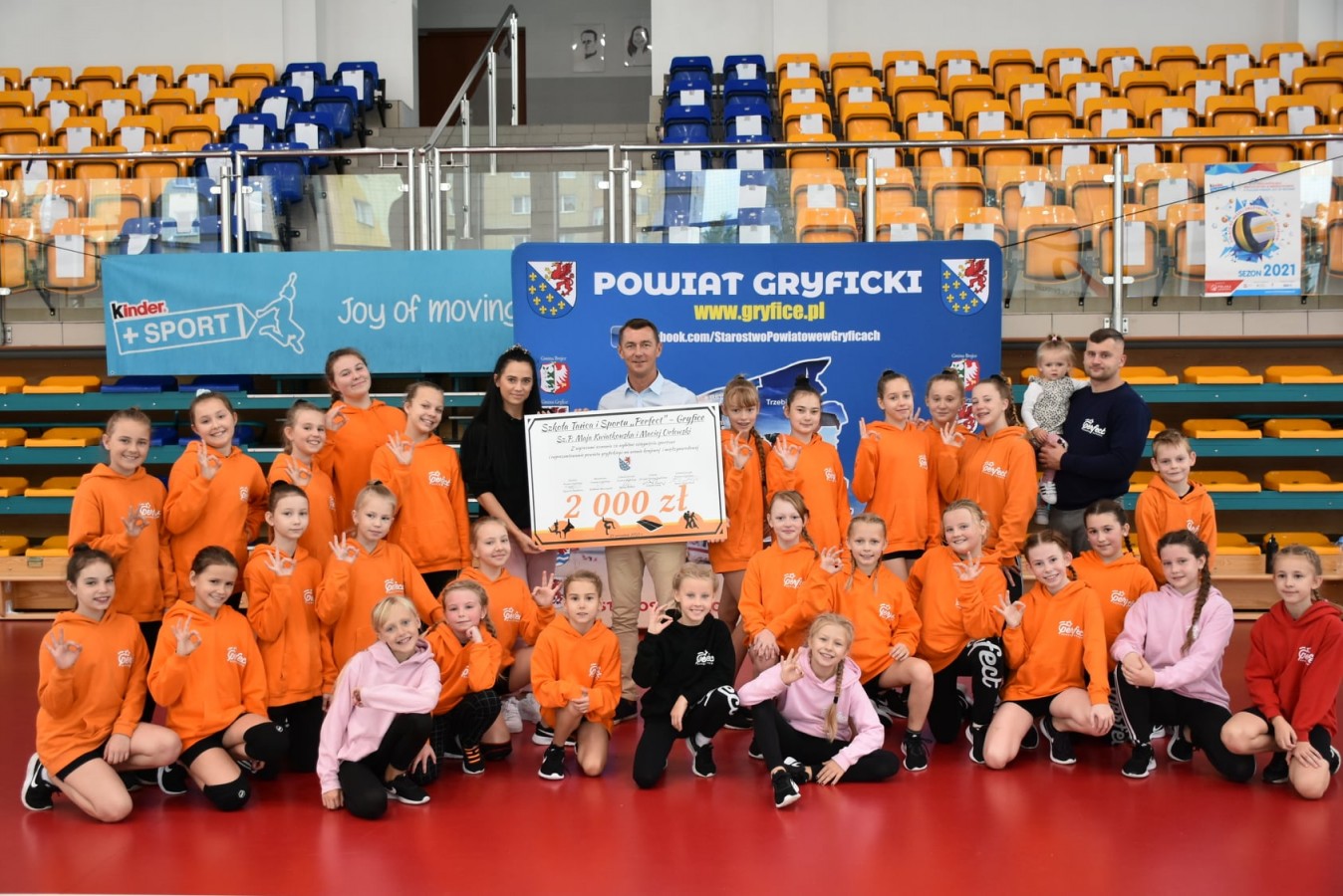 Voucher za osiągnięcia sportowe dla Szkoły Tańca i Sportu „Perfect”