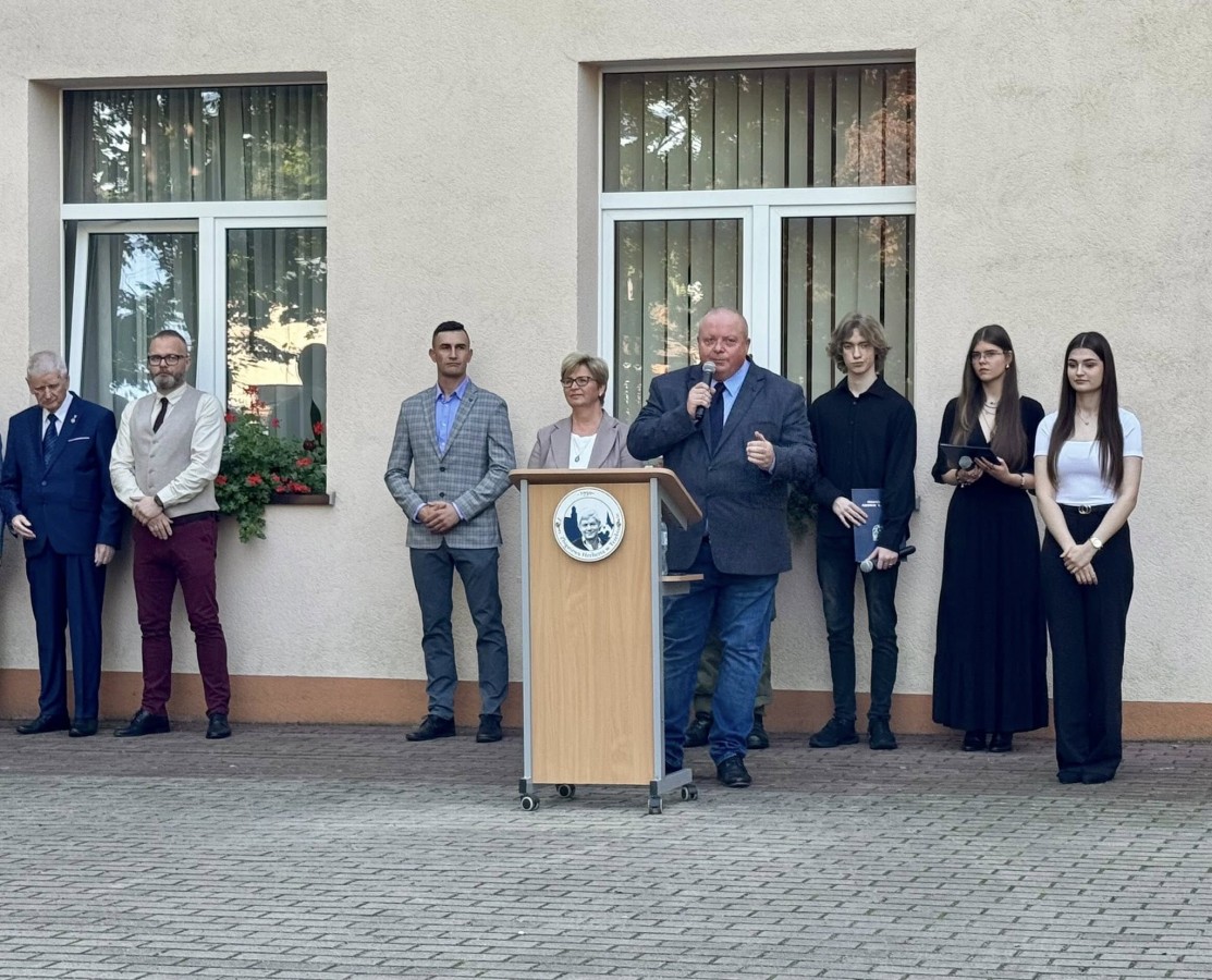Rozpoczęcia roku szkolnego 2025/26 w szkołach Powiatu Gryfickiego